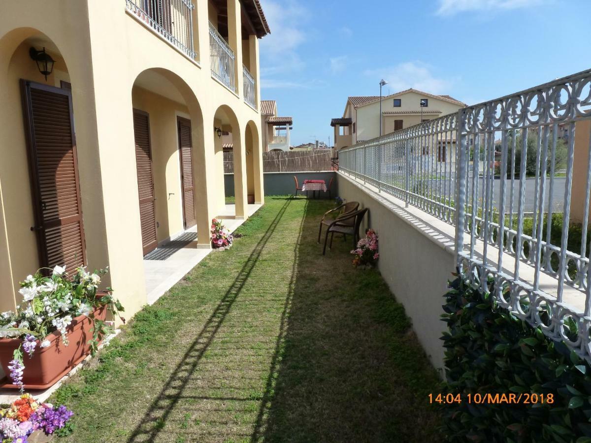 Emozioni D'Estate Bed and Breakfast Pula Buitenkant foto